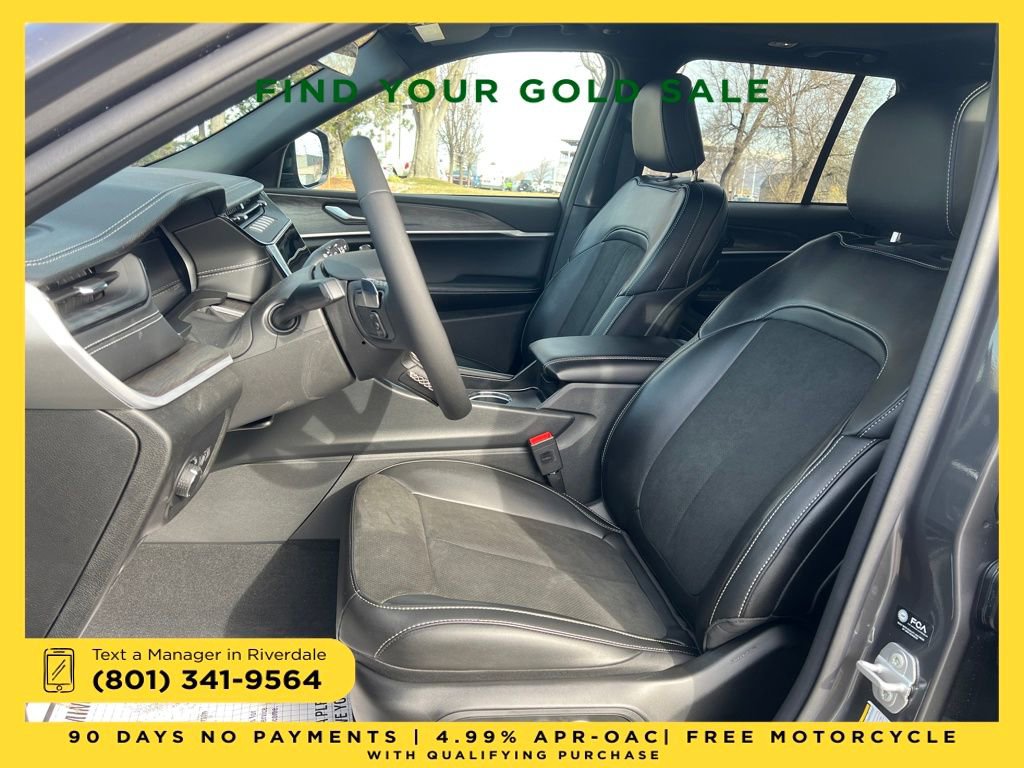 New 2026 Jeep Grand Cherokee Altitude image 9