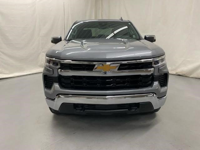 Certified 2024 Chevrolet Silverado 1500 LT AWD/4WD image 3