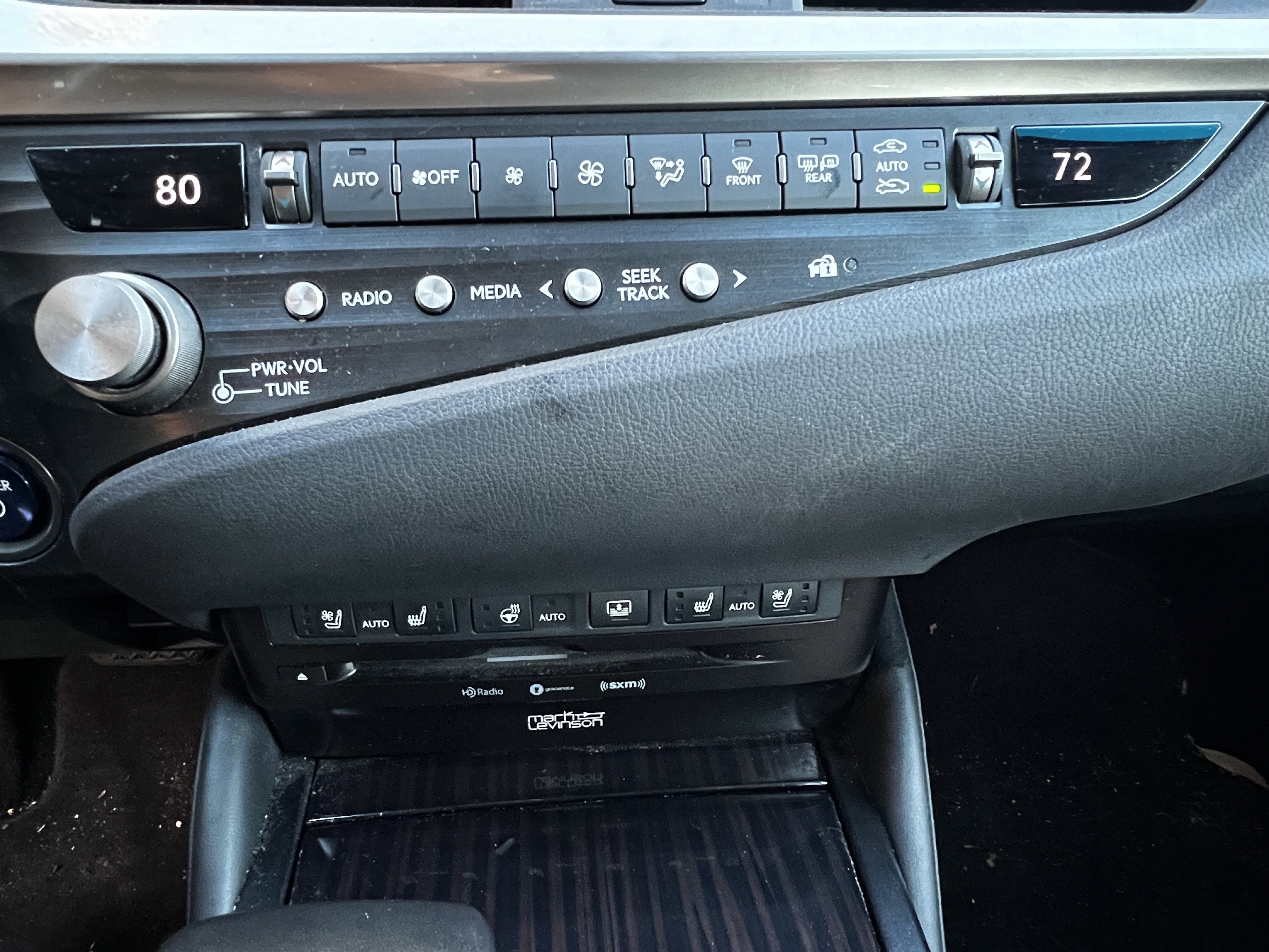 Used 2021 Lexus ES 300h Ultra Luxury w/ Accessory Package 2 image 27