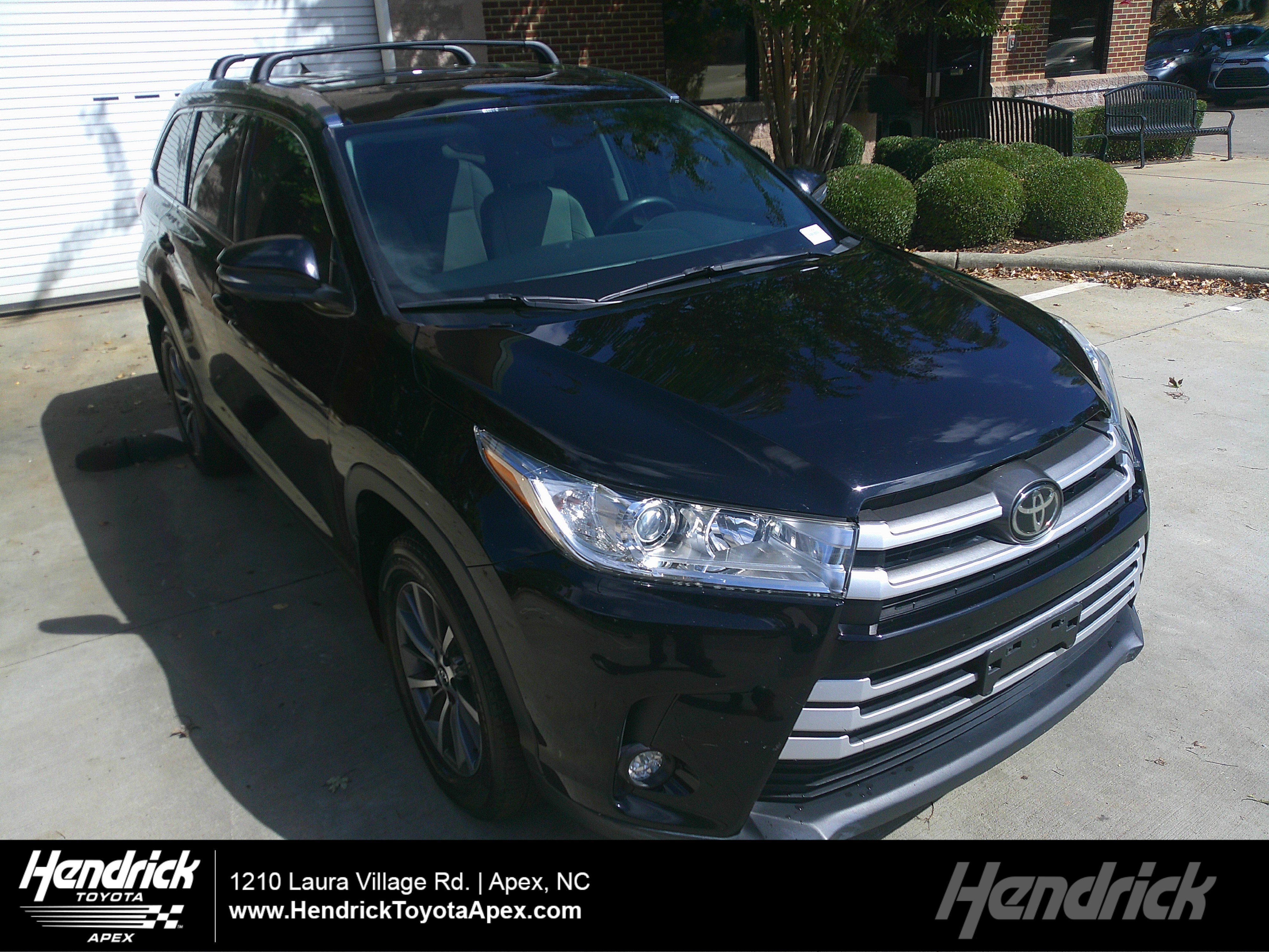 Used 2019 Toyota Highlander XLE