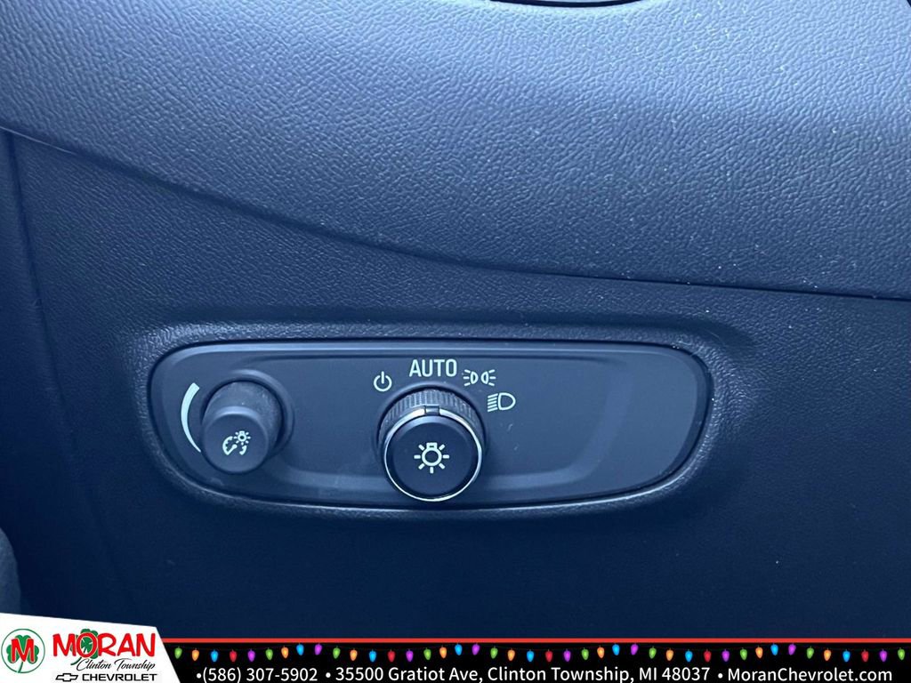 Certified 2023 Chevrolet Equinox LS w/ LS Convenience Package image 26