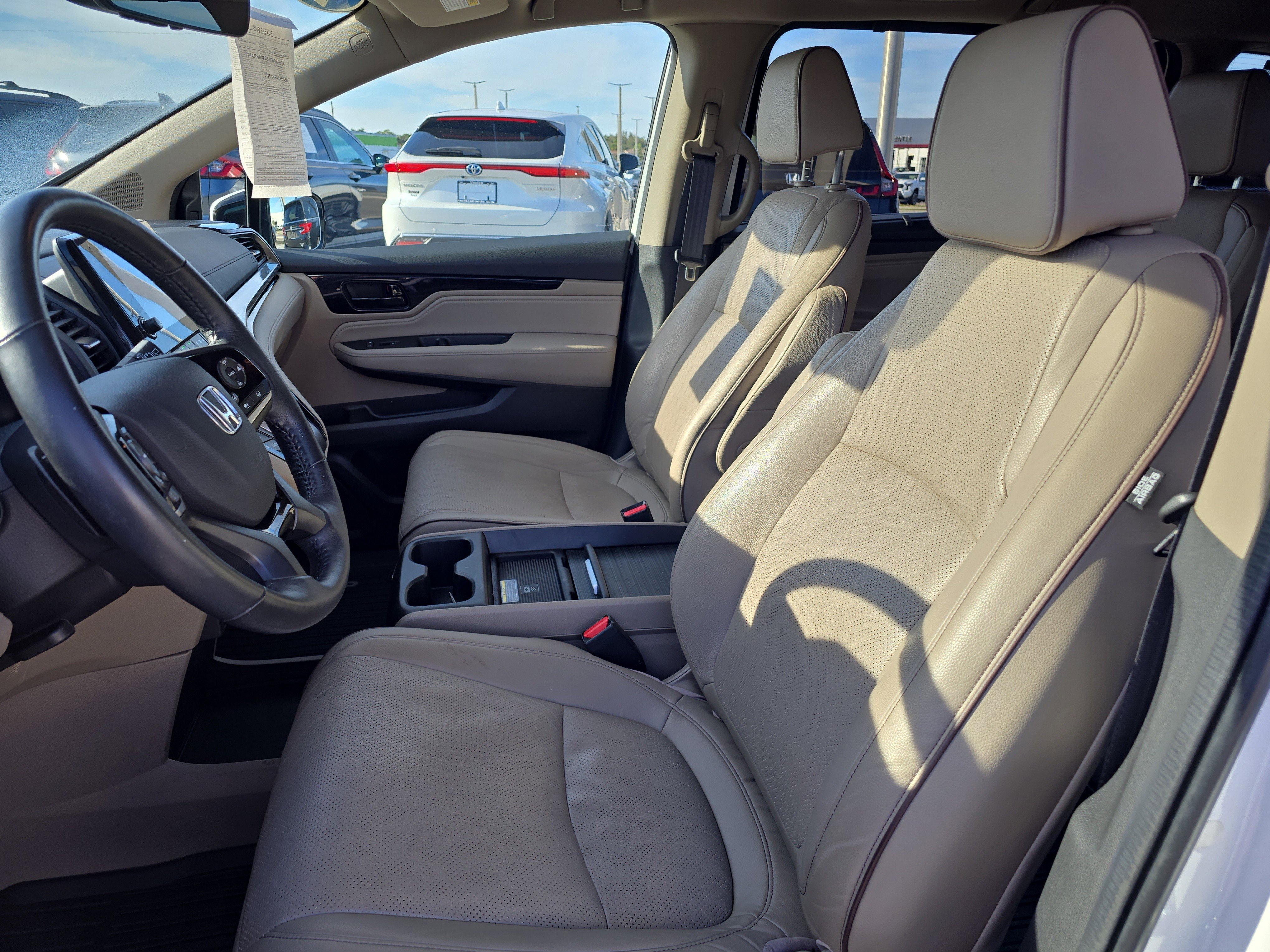 Used 2023 Honda Odyssey Elite image 20