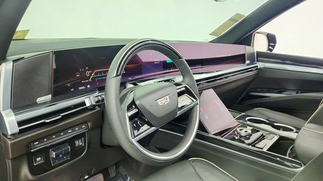 Used 2025 Cadillac Escalade Sport w/ Touring Package image 20