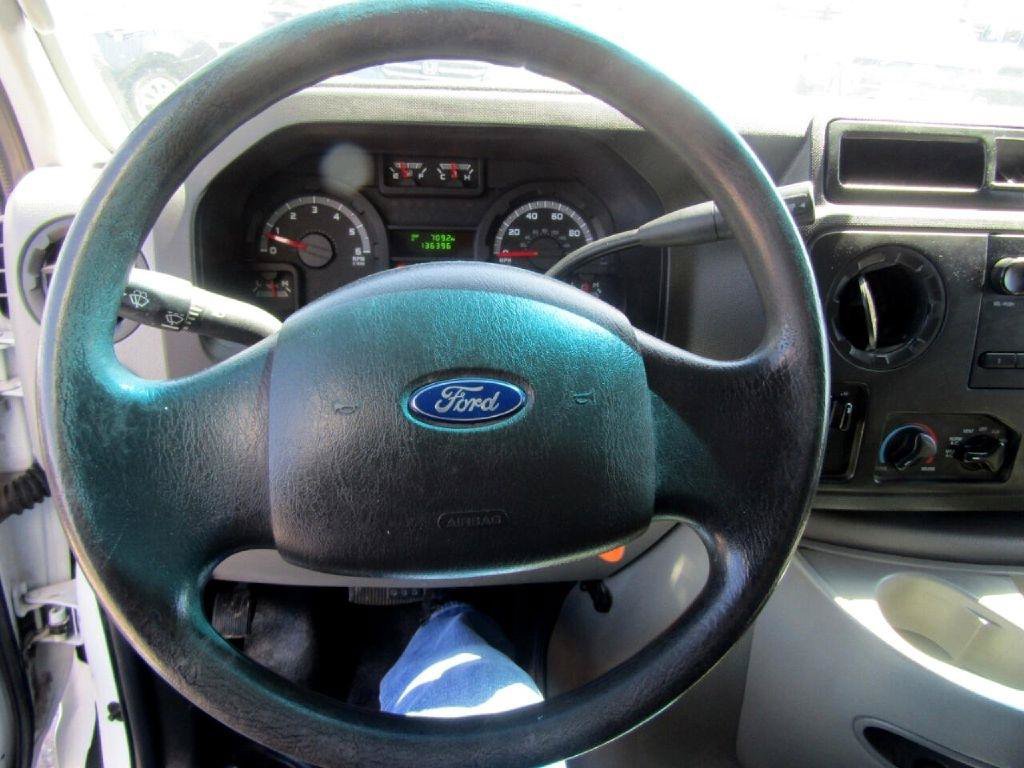 Used 2016 Ford E-350 and Econoline 350 Super Duty RWD image 11
