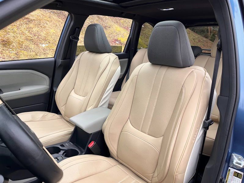 Used 2025 Subaru Forester Premium w/ Convenience Package #2 image 9