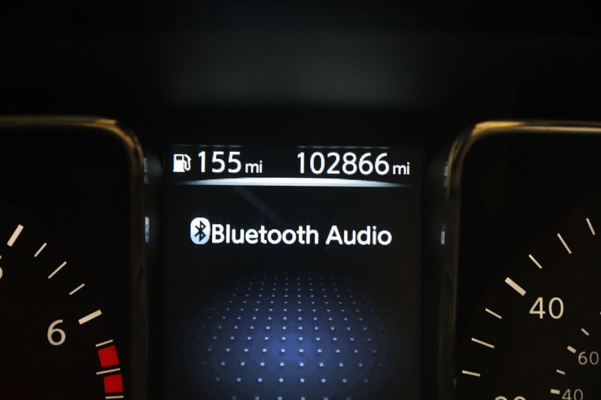 Used 2017 Nissan Titan SV AWD/4WD image 32