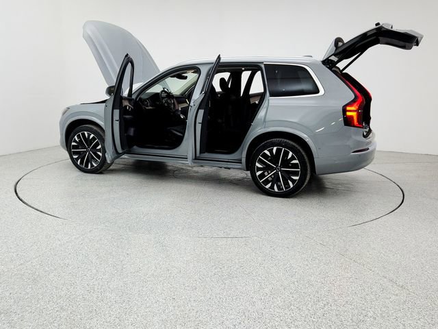 New 2026 Volvo XC90 B6 Plus w/ Protection Package Premier image 12