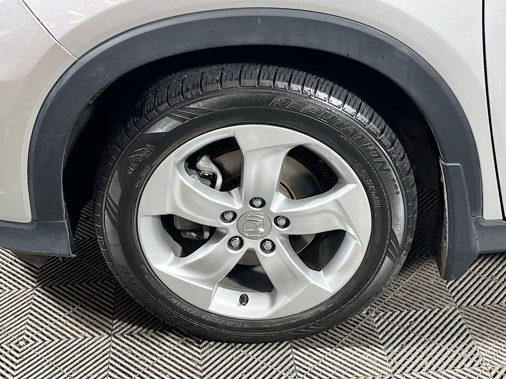 Used 2016 Honda HR-V EX image 27