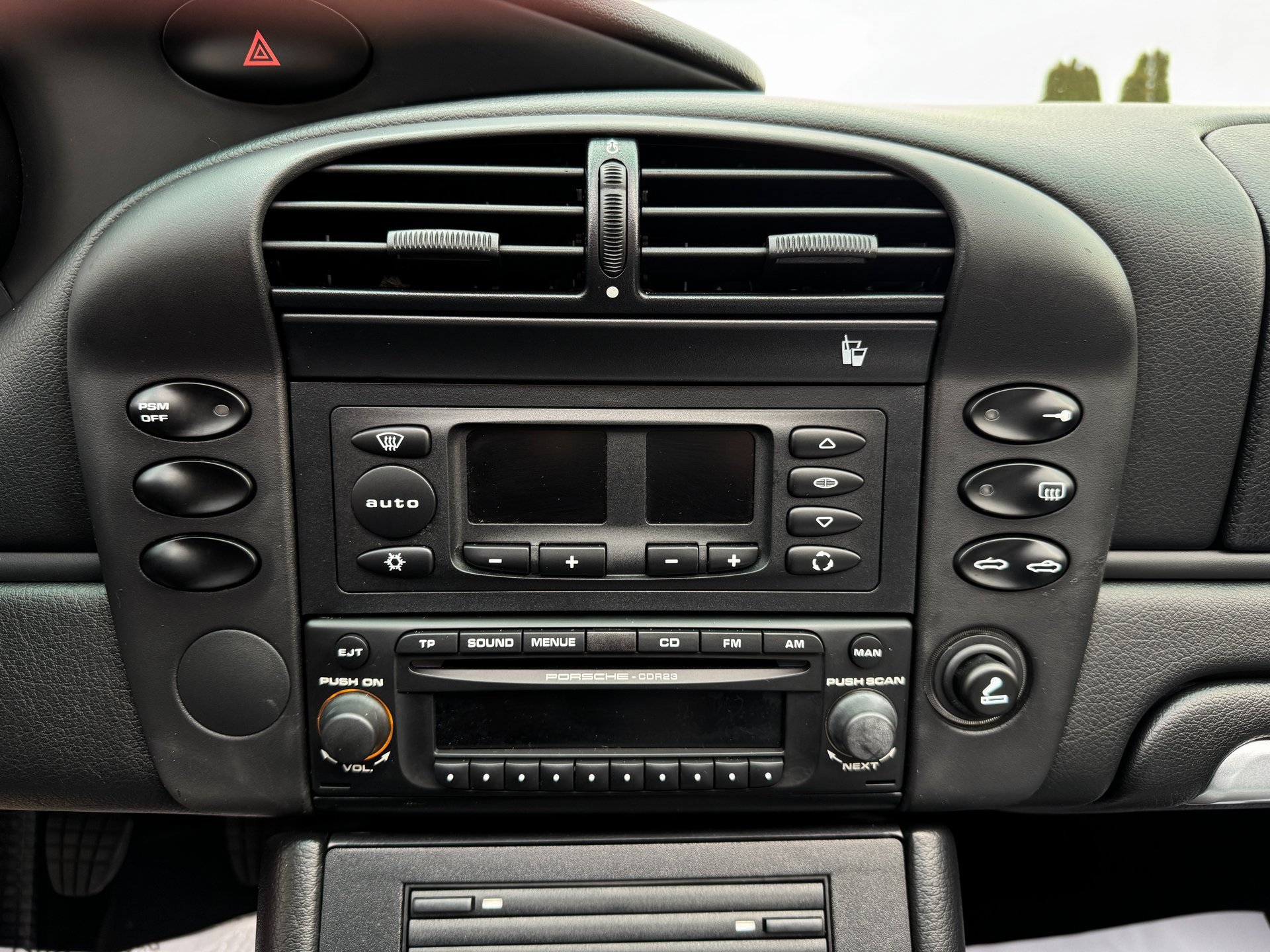 Used 2003 Porsche Boxster image 40