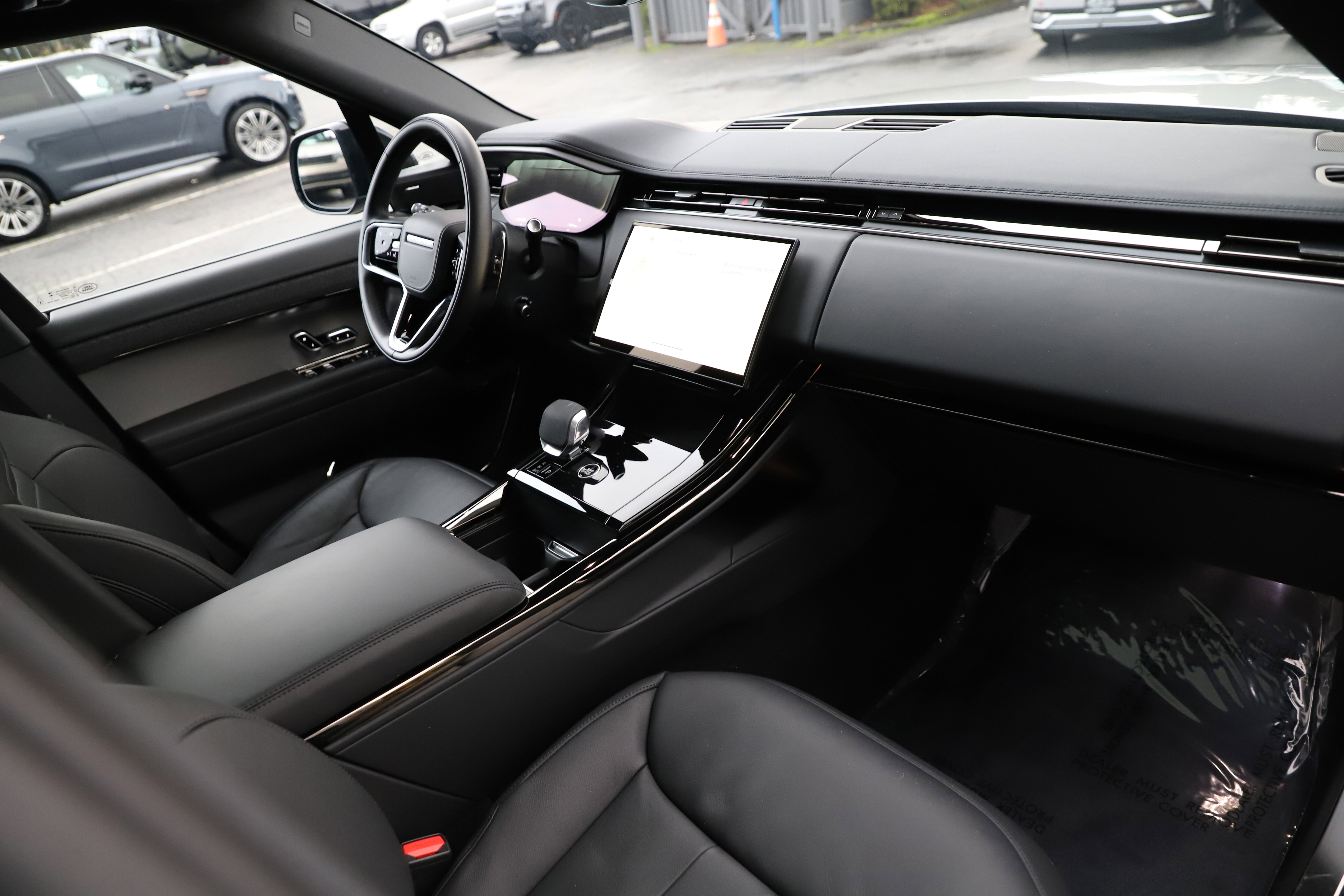 Certified 2025 Land Rover Range Rover Sport image 11