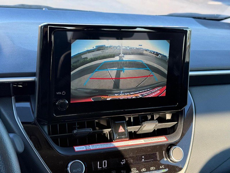 Certified 2025 Toyota Corolla LE image 25