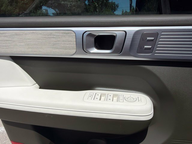 New 2025 Hyundai Santa Fe Calligraphy FWD image 21