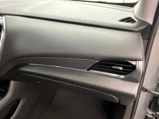 Used 2019 Chevrolet Traverse Premier w/ LPO, Cargo Package AWD/4WD image 12