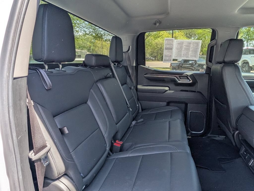 Used 2024 GMC Sierra 1500 SLT AWD/4WD image 25