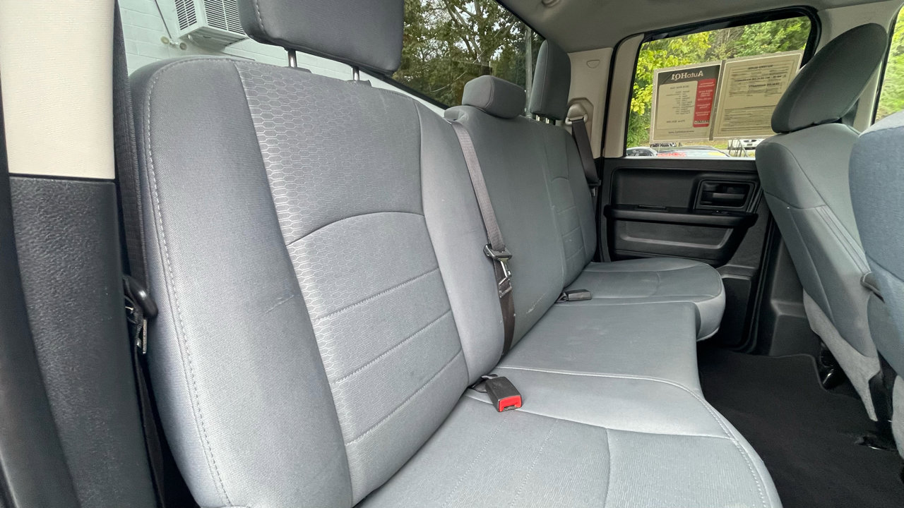 Used 2018 RAM 1500 Express w/ Express Value Package image 24