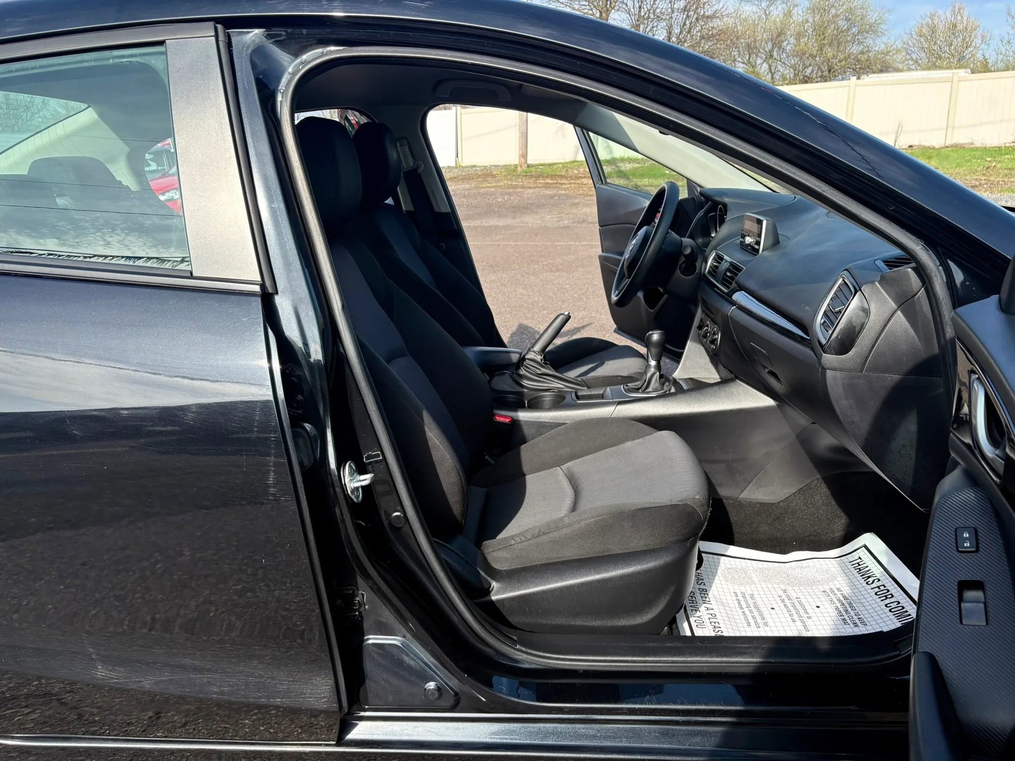 Used 2014 MAZDA MAZDA3 i Sport image 23