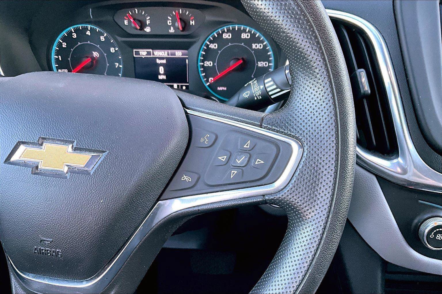 Used 2020 Chevrolet Equinox LS w/ LS Convenience Package image 20