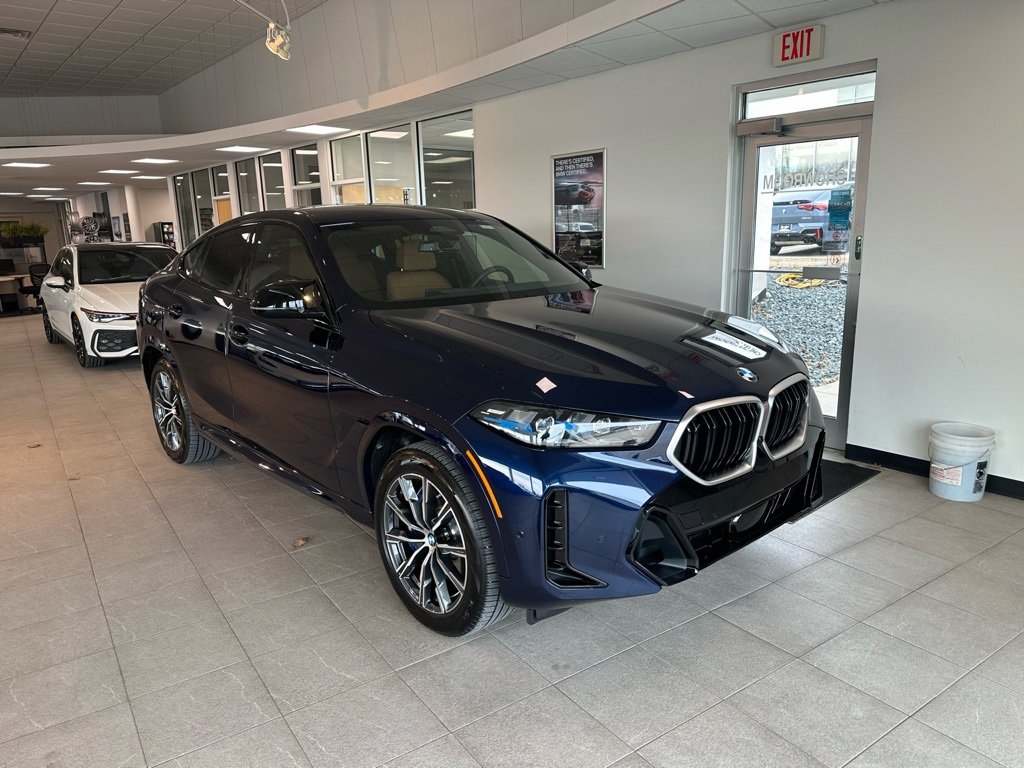 Used 2025 BMW X6 M60i image 27