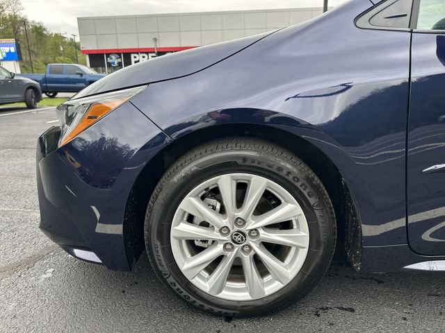 Used 2026 Toyota Corolla LE w/ LE Premium Package FWD image 20