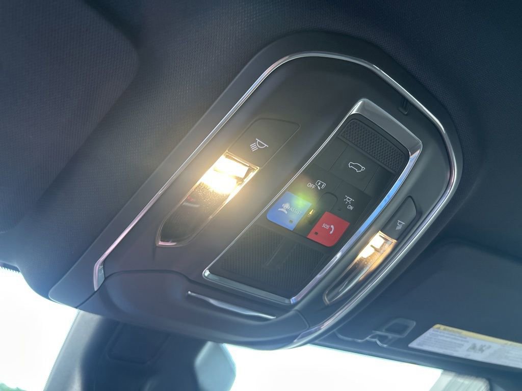 New 2025 Jeep Grand Cherokee L Limited image 45