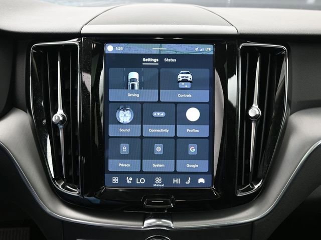 Used 2023 Volvo XC60 B5 Core w/ Climate Package image 15