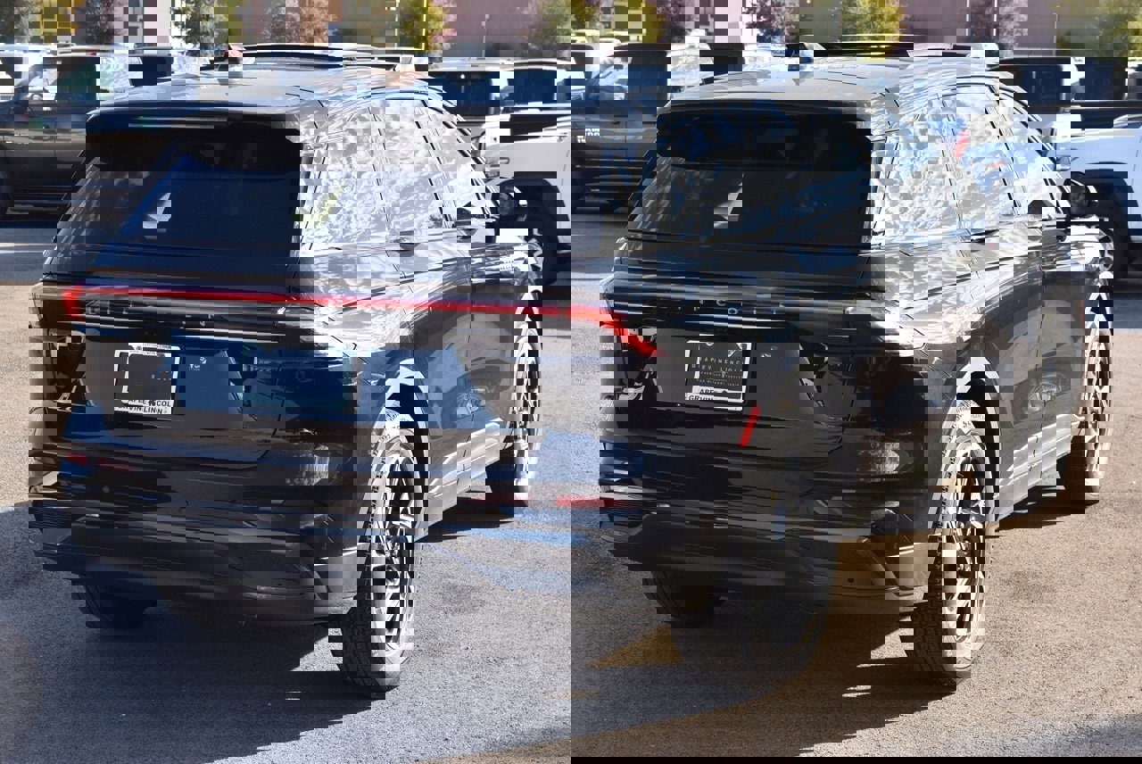 New 2026 Lincoln Nautilus Premier w/ Equipment Group 102A image 7