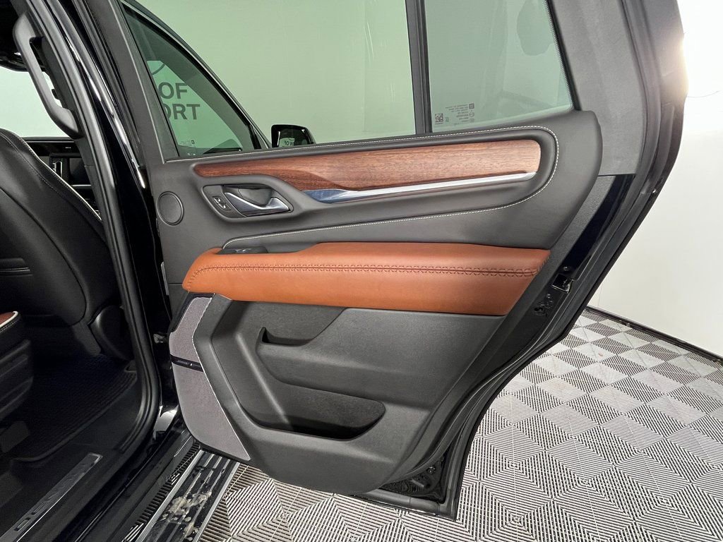 Used 2023 GMC Yukon Denali Ultimate image 28