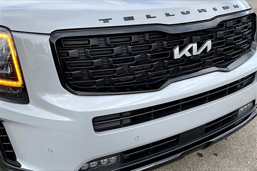 Used 2022 Kia Telluride SX w/ SX Prestige Package image 29
