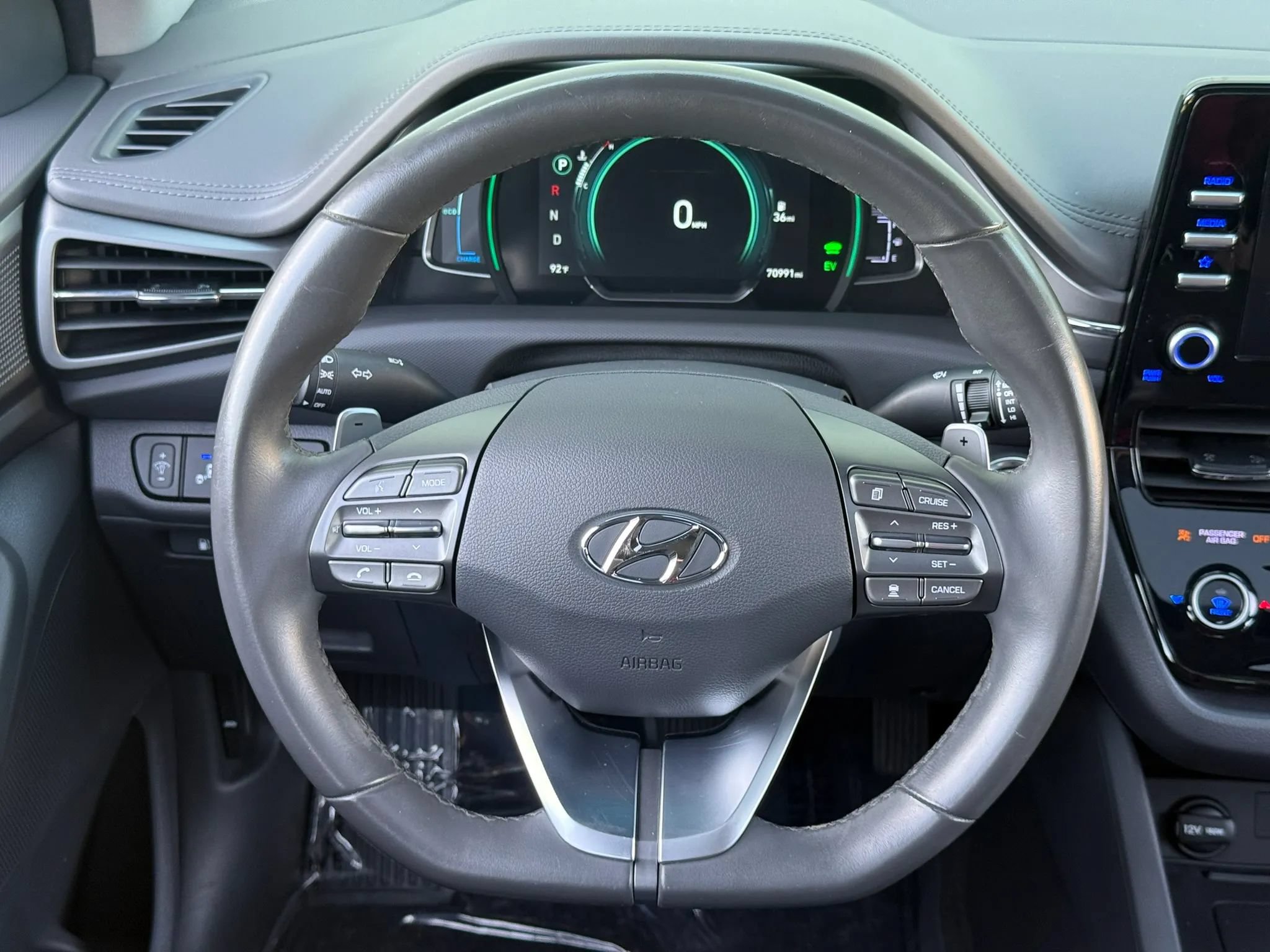Used 2022 Hyundai Ioniq SEL FWD image 17