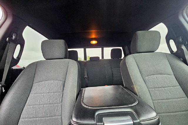 Used 2022 RAM 1500 Warlock AWD/4WD image 17