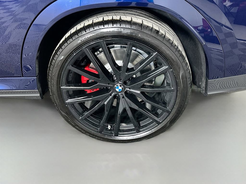 New 2026 BMW X6 M60i image 23