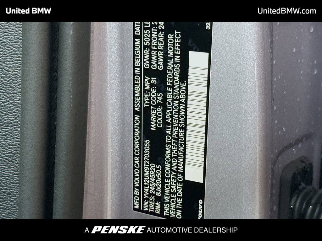 Used 2026 Volvo XC40 B5 Ultra w/ Climate Package image 15