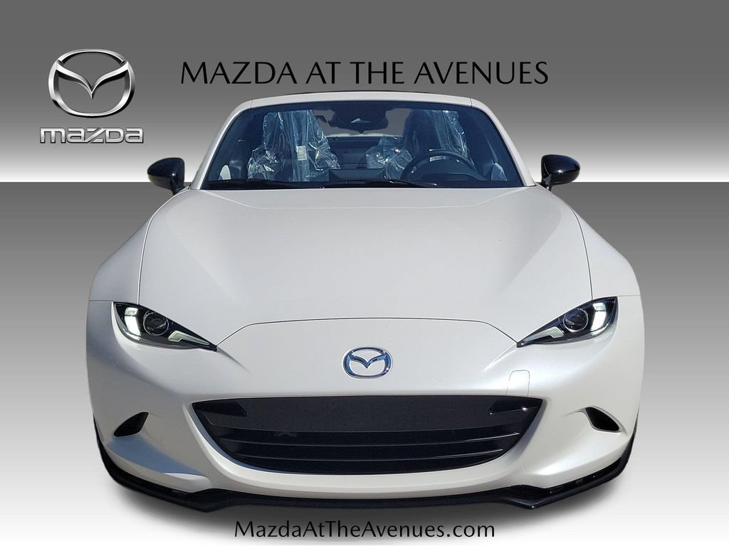 New 2026 MAZDA MX-5 Miata RF Club w/ Interior Package RWD image 11