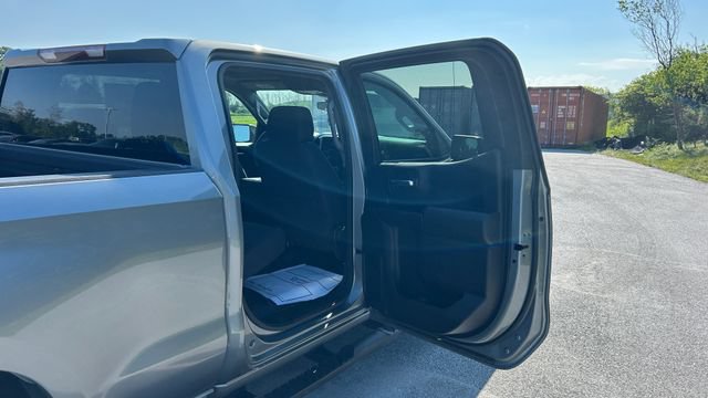 Certified 2023 Chevrolet Silverado 1500 Custom w/ LPO, Dark Essentials Package AWD/4WD image 35