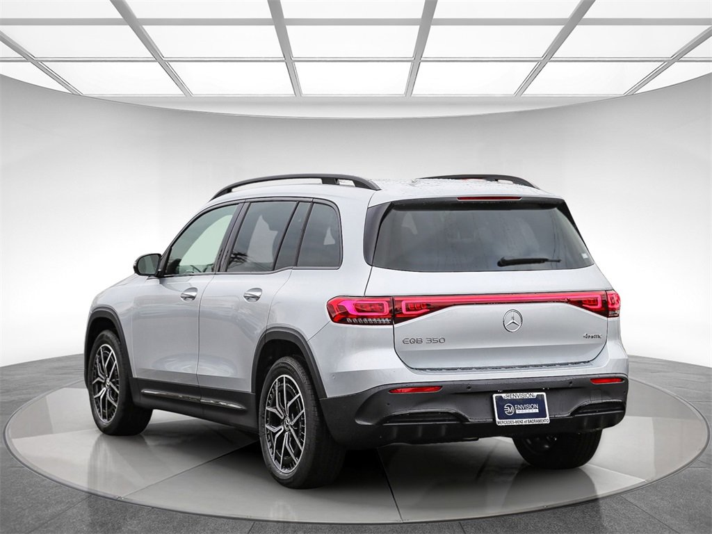 Used 2023 Mercedes-Benz EQB 350 4MATIC SUV image 2