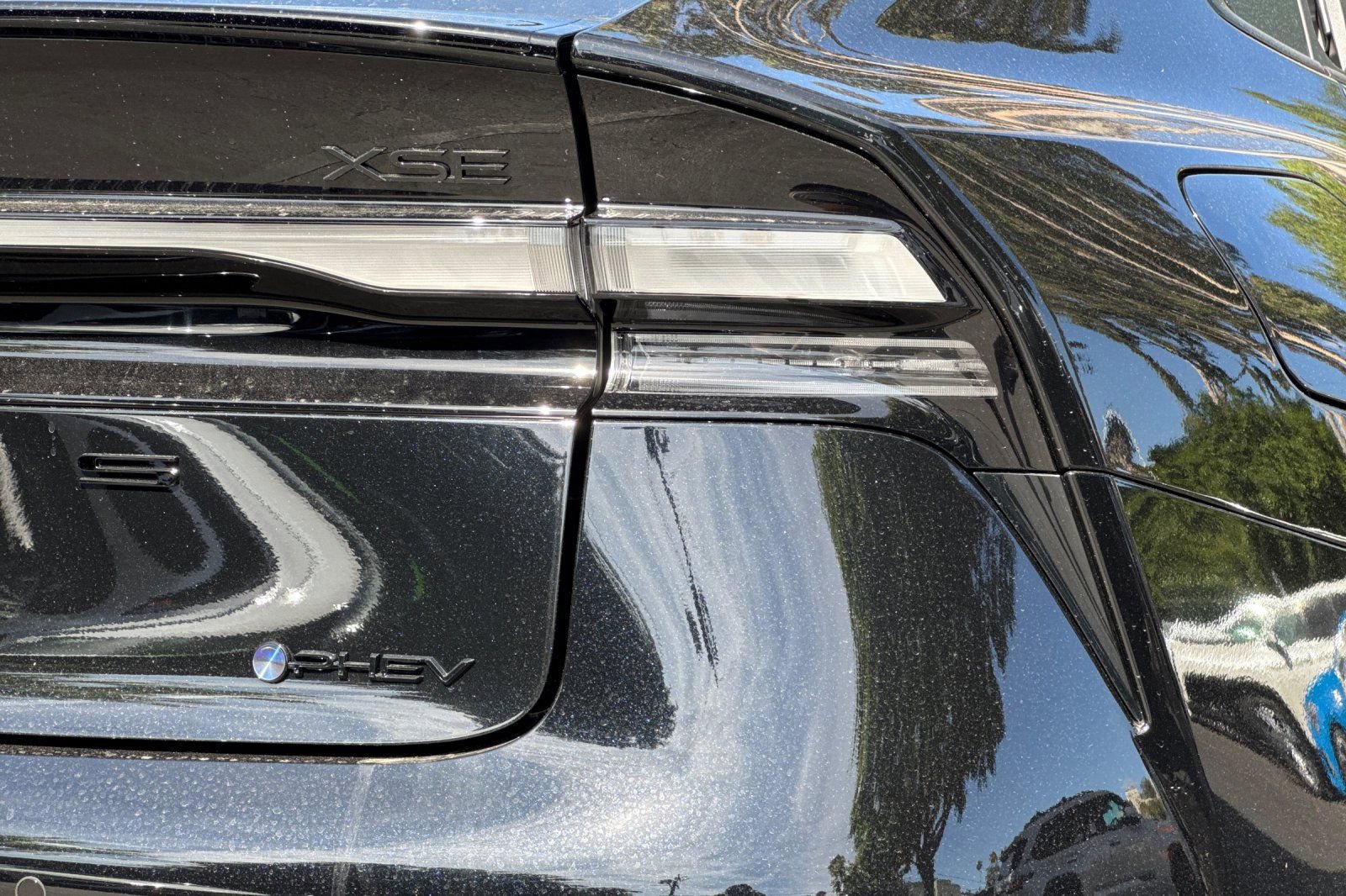 New 2026 Toyota Prius Plug-In Hybrid FWD image 32