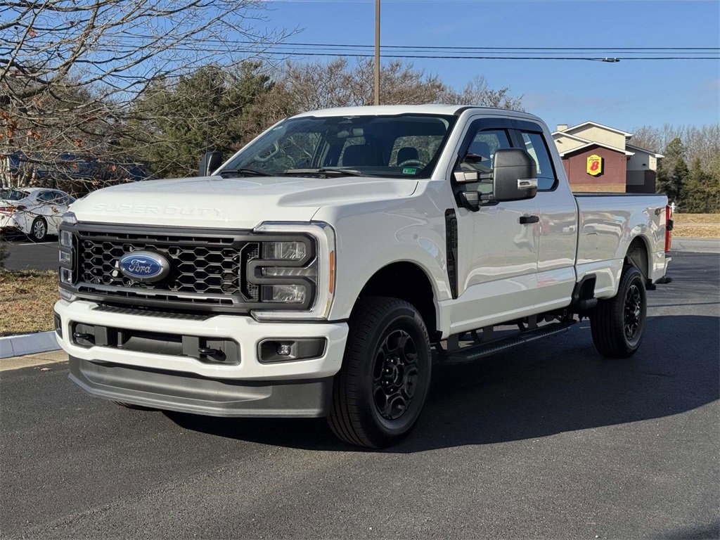 Used 2023 Ford F250 XL w/ STX Appearance Package image 23