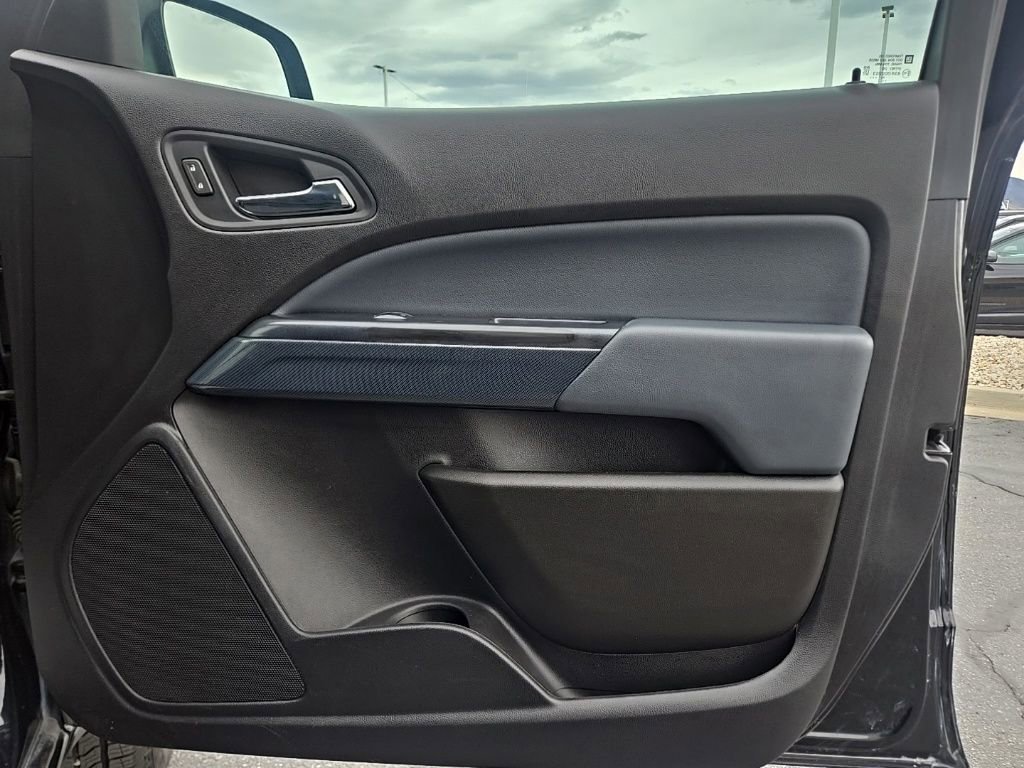 Used 2021 Chevrolet Colorado Z71 AWD/4WD image 44