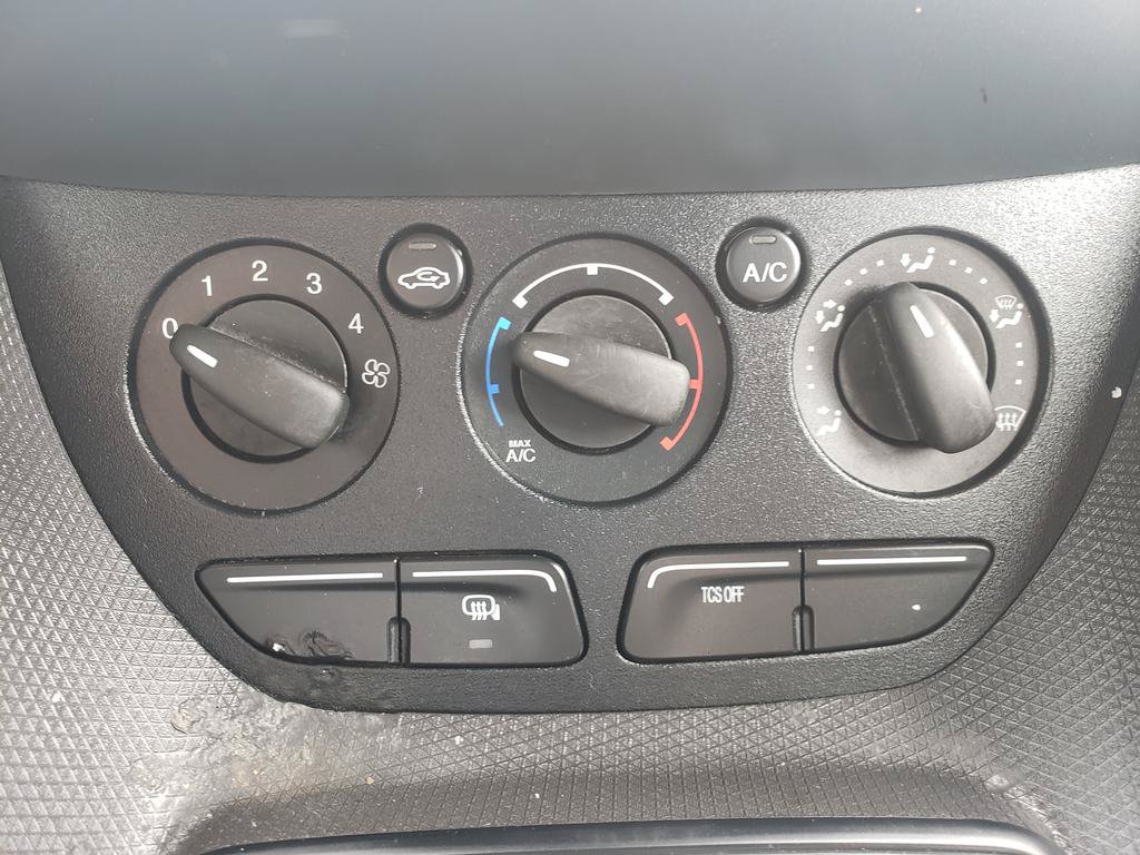 Used 2017 Ford Transit Connect XL FWD image 20