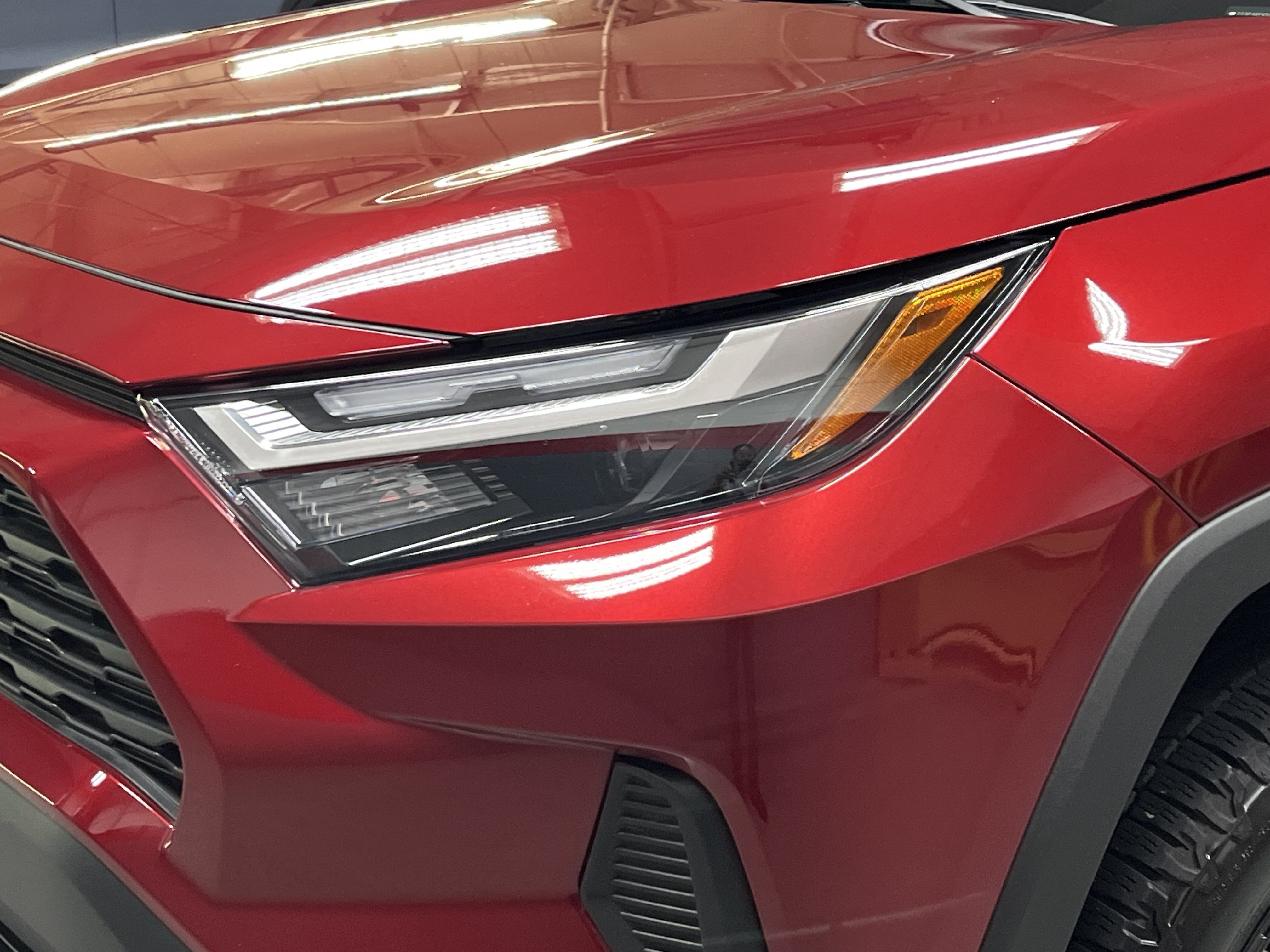 Certified 2025 Toyota RAV4 XLE w/ Convenience Package AWD/4WD image 6