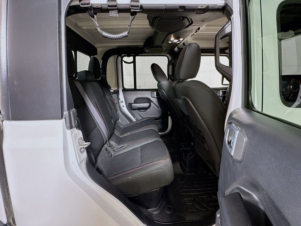 Used 2020 Jeep Gladiator Rubicon w/ Trailer Tow Package AWD/4WD image 23