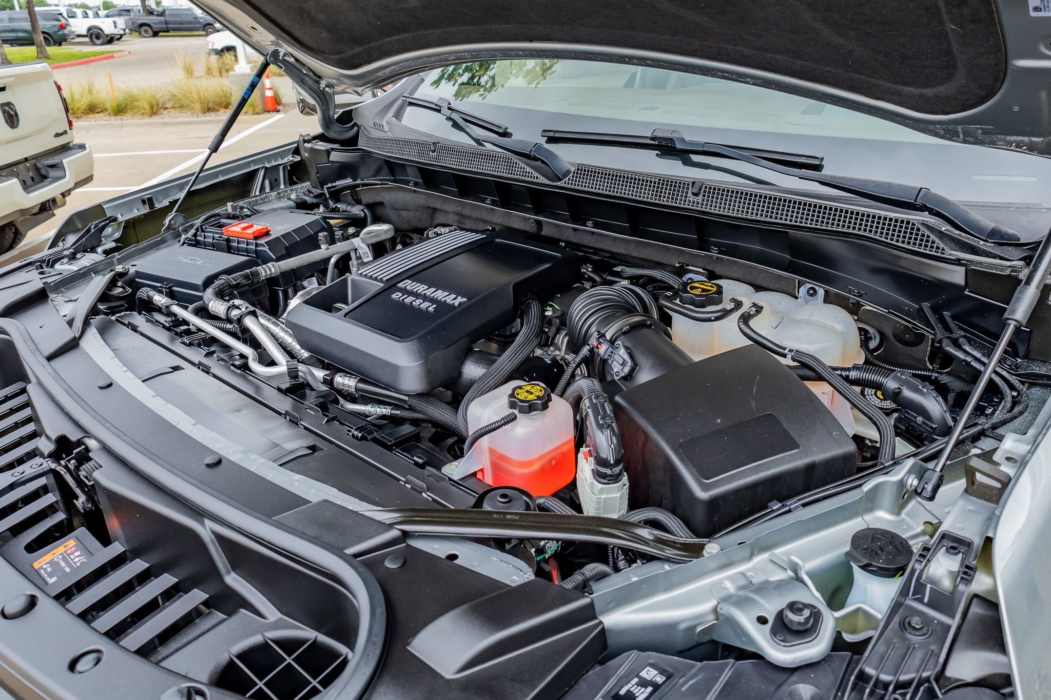 Used 2024 Chevrolet Suburban High Country image 41