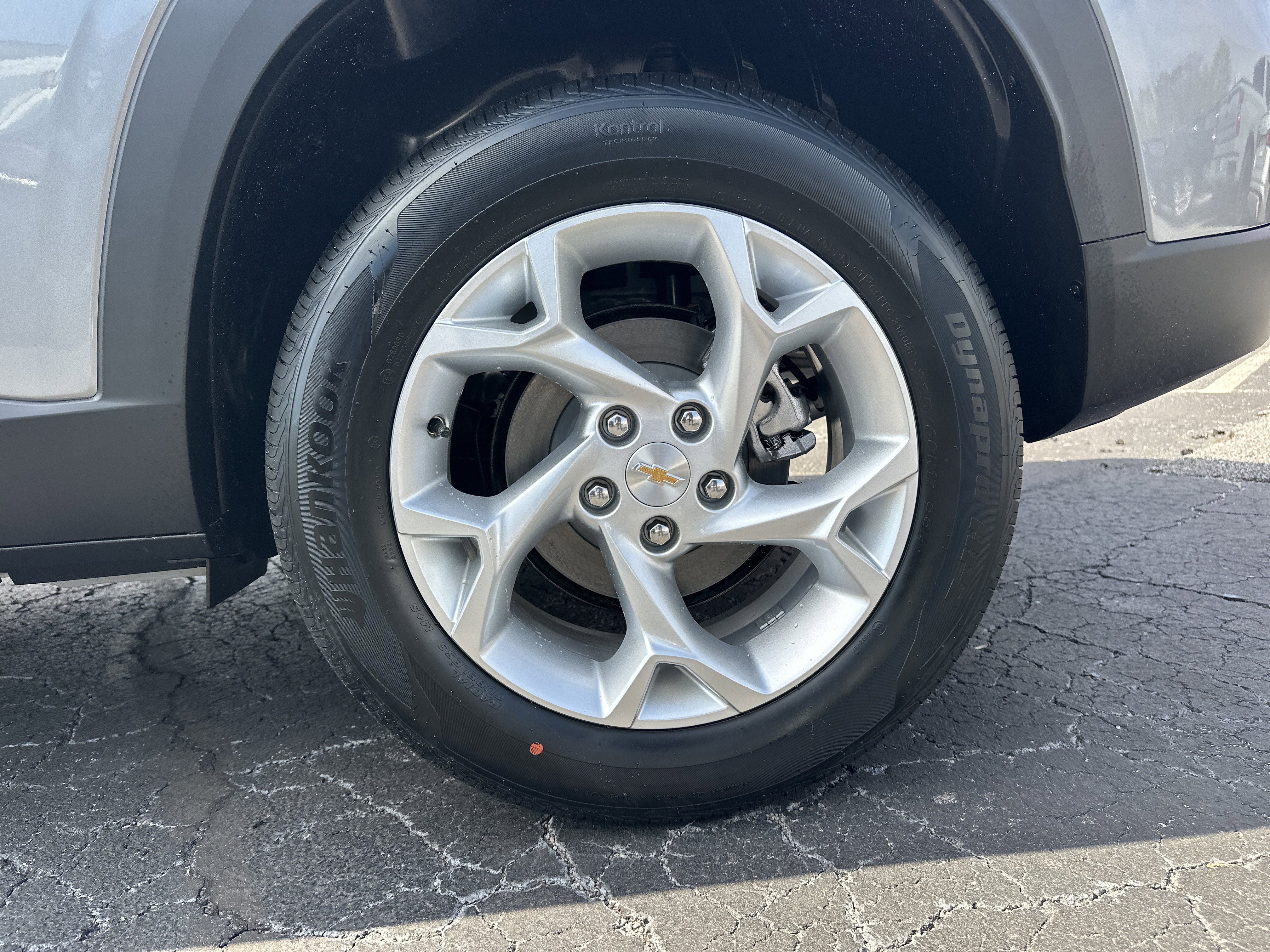 New 2026 Chevrolet Trax LS image 21