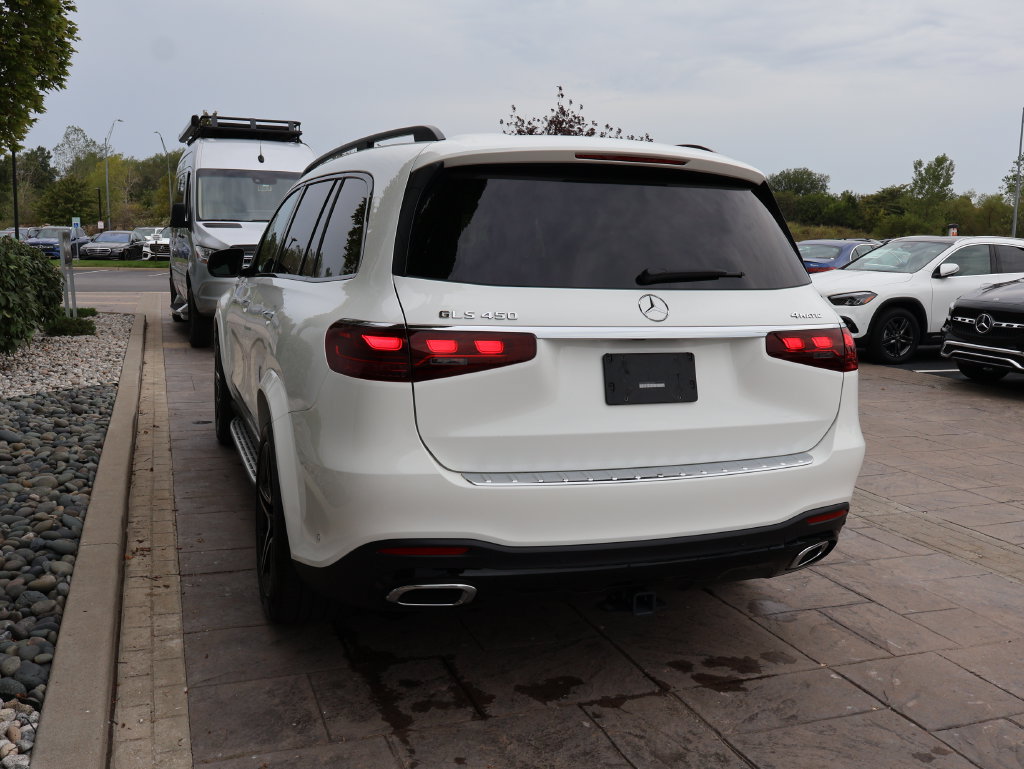 Certified 2024 Mercedes-Benz GLS 450 4MATIC image 8
