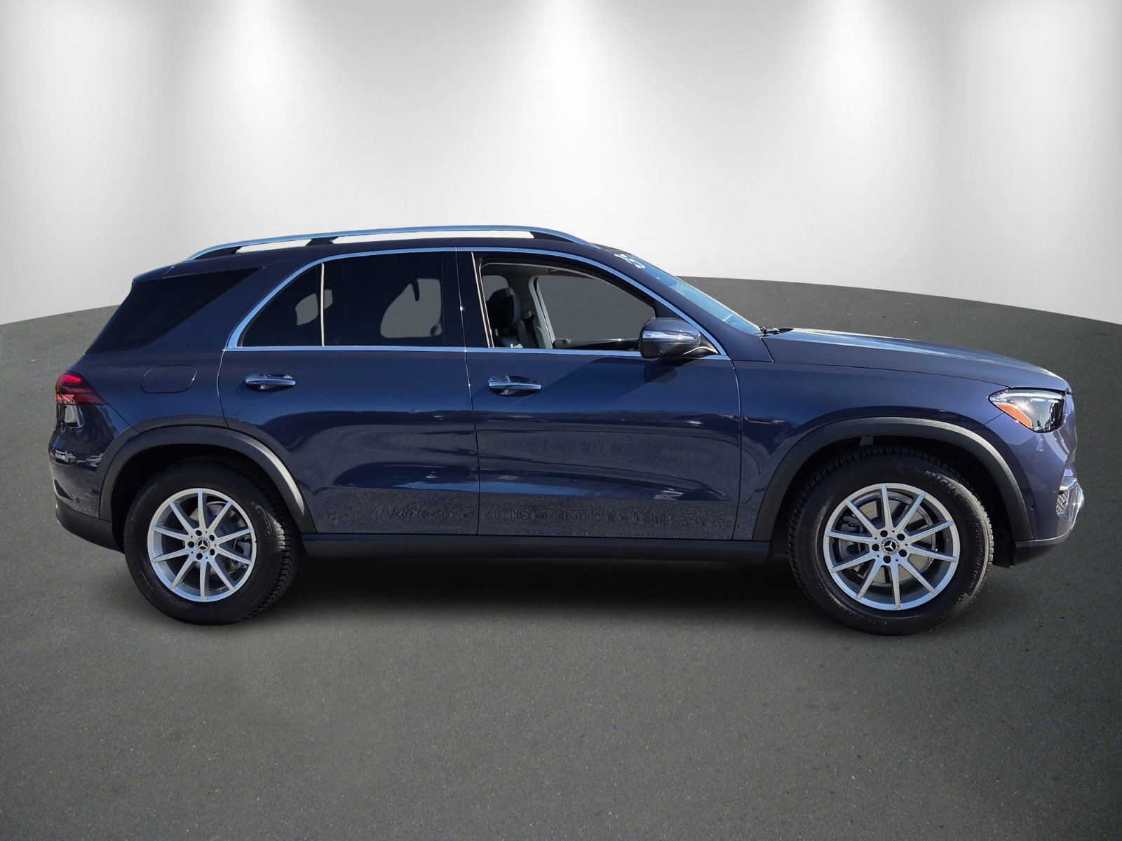 Used 2025 Mercedes-Benz GLE 350 4MATIC image 8