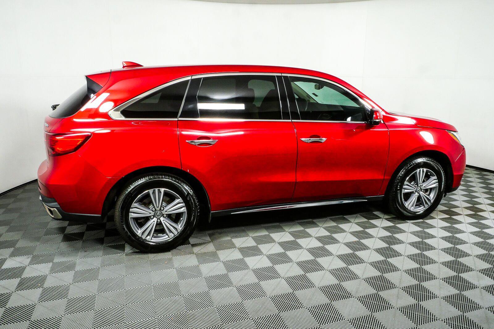 Used 2020 Acura MDX FWD image 2