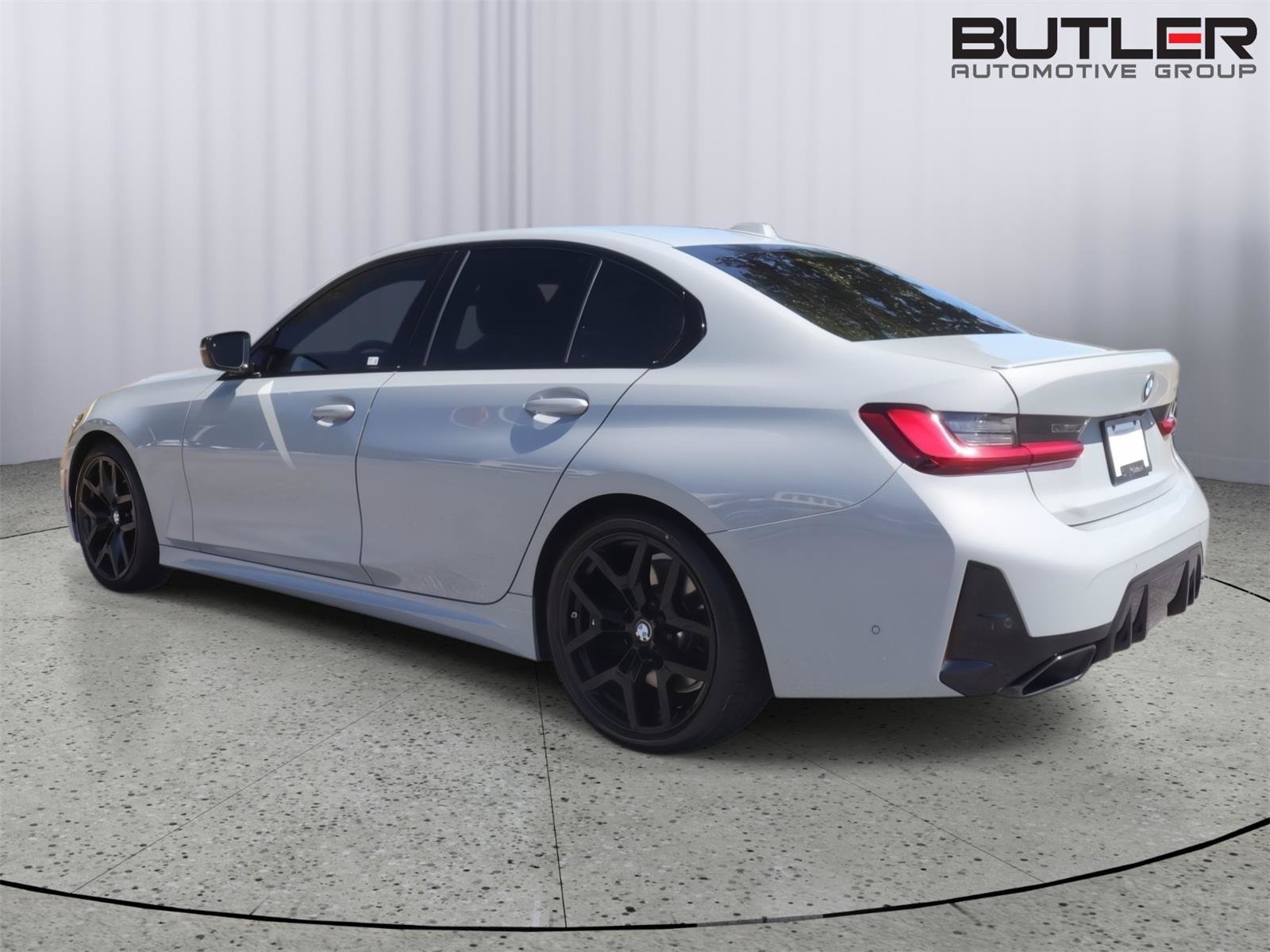 Used 2025 BMW M340i w/ Premium Package RWD image 5