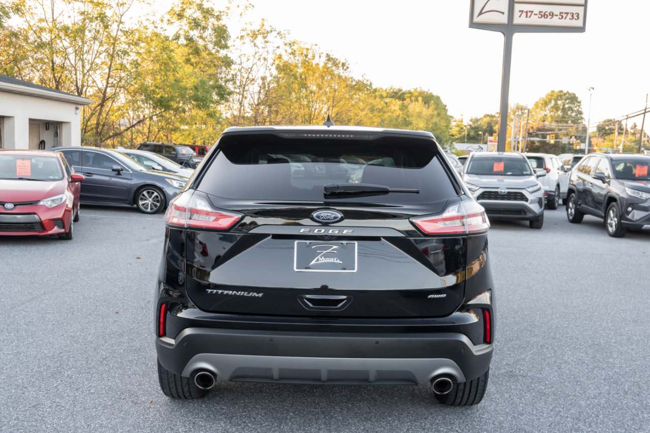 Used 2024 Ford Edge Titanium image 10