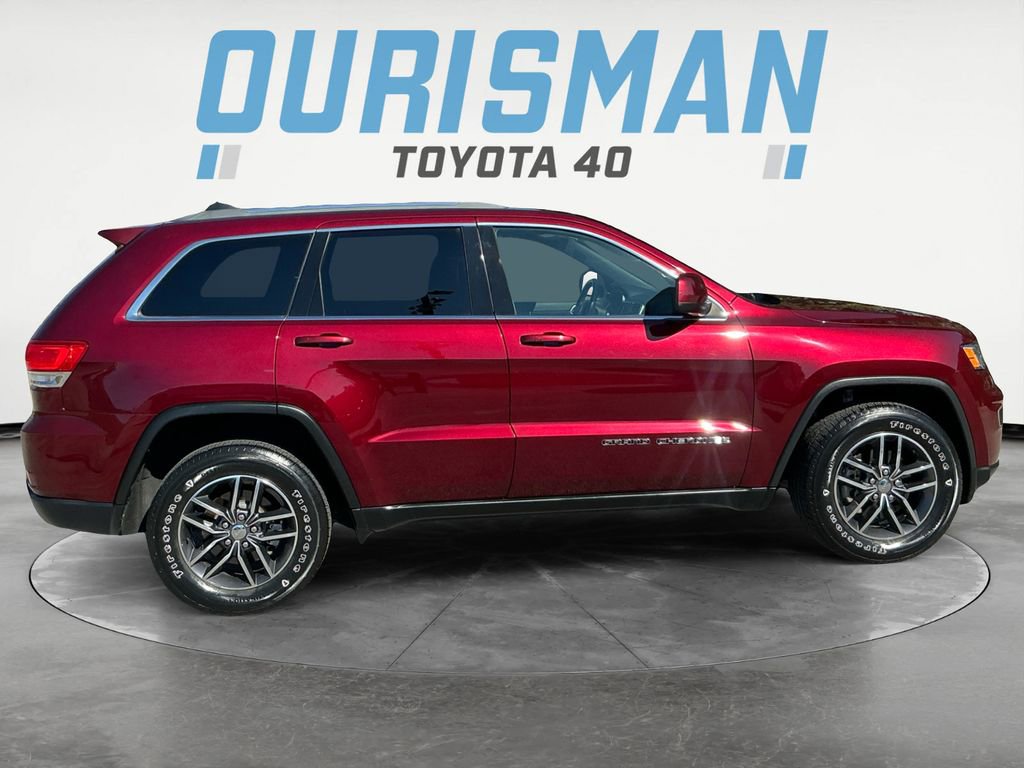 Used 2018 Jeep Grand Cherokee Laredo image 8