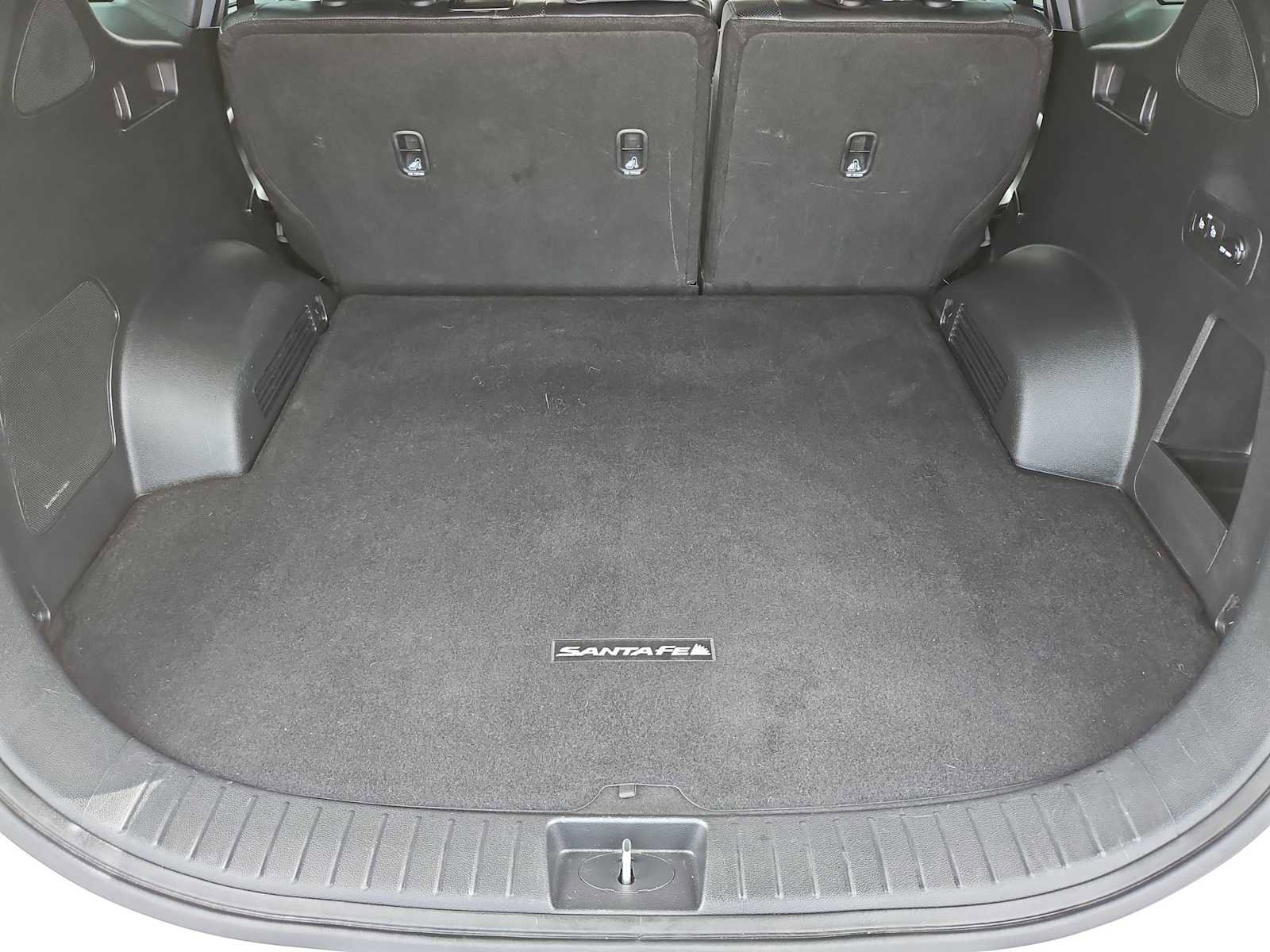 Certified 2022 Hyundai Santa Fe Limited w/ Cargo Package AWD/4WD image 34